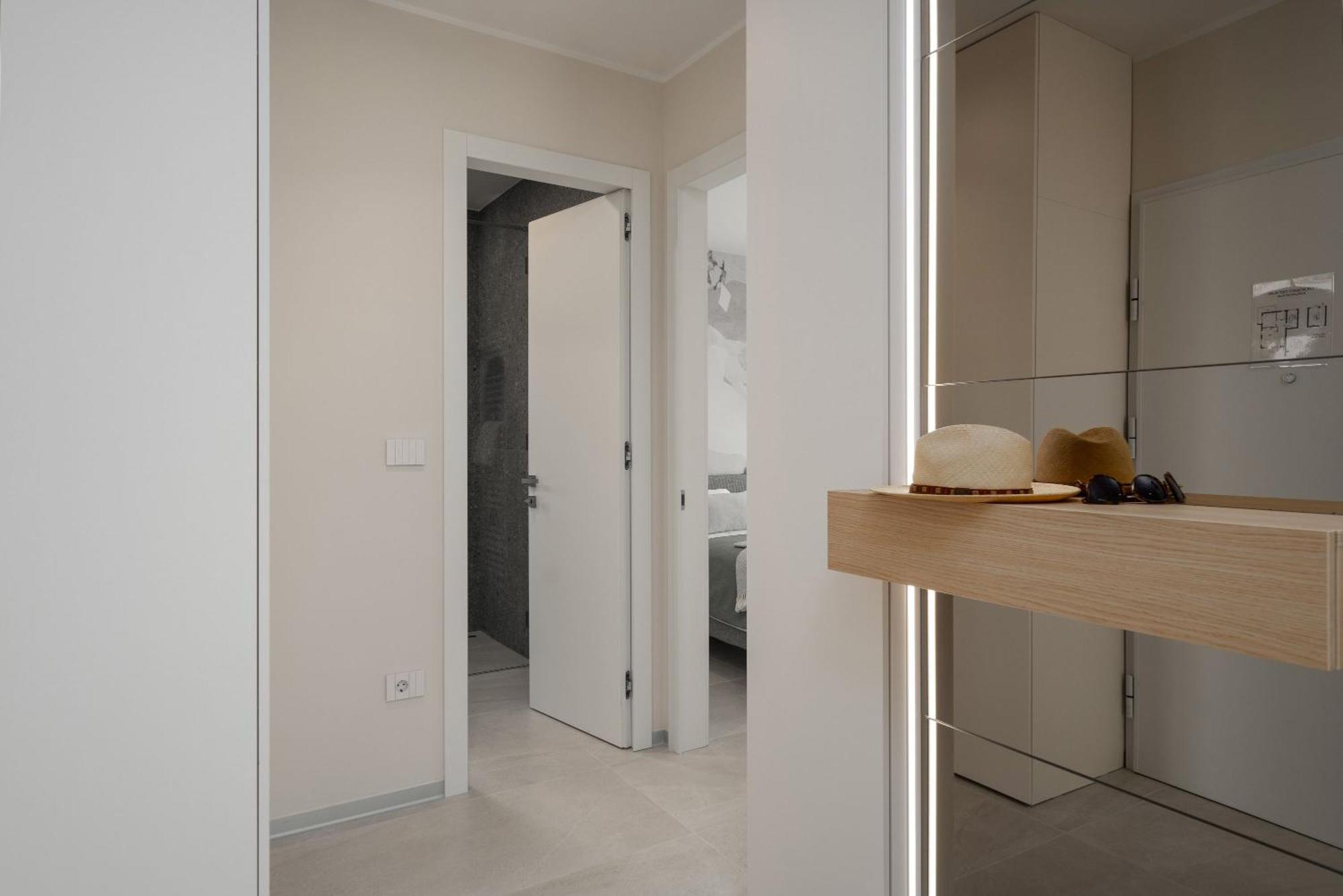 The Q Bliss - Your New 4-Star Hideaway With A Garage Rovigno Esterno foto