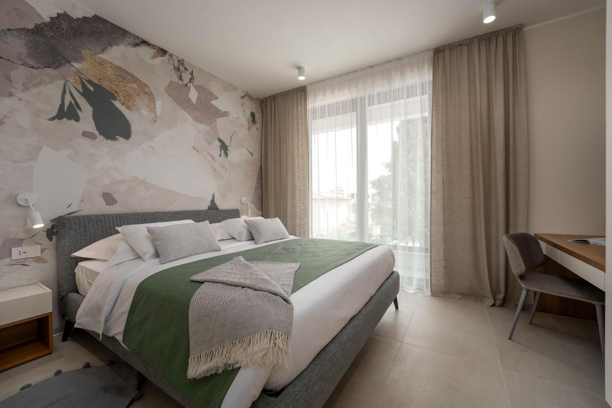 The Q Bliss - Your New 4-Star Hideaway With A Garage Rovigno Esterno foto