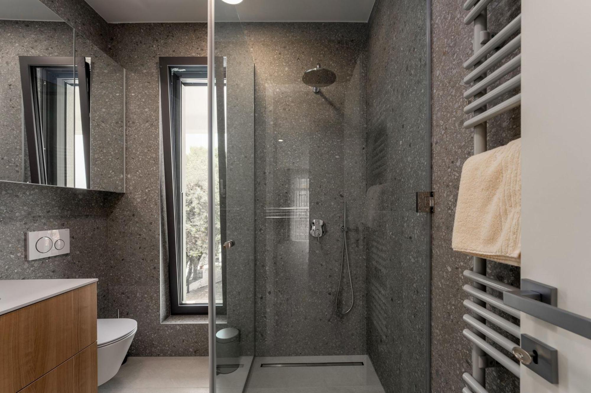 The Q Bliss - Your New 4-Star Hideaway With A Garage Rovigno Esterno foto
